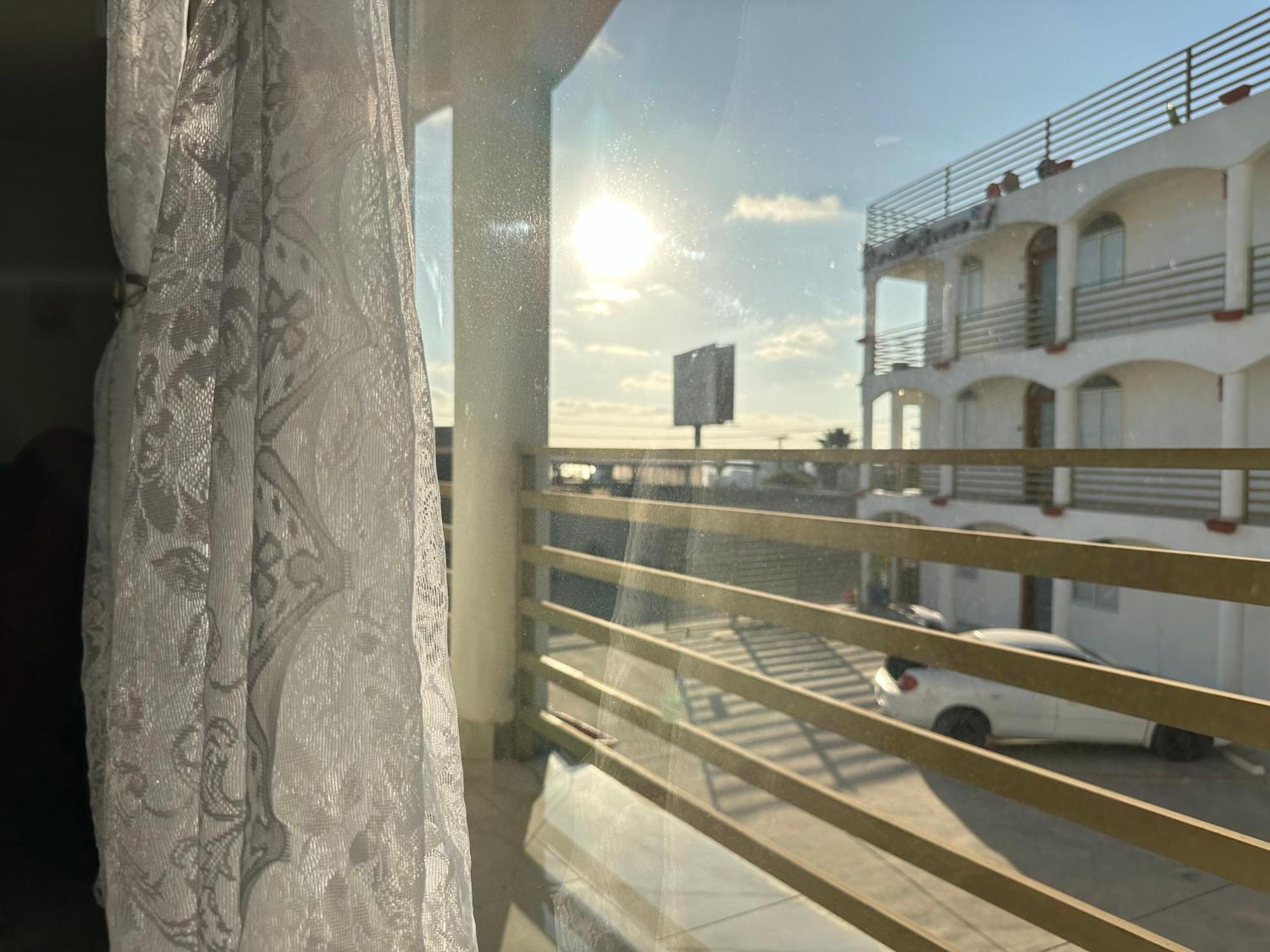 Las Mariposas Mini Suites Rosarito Exterior foto