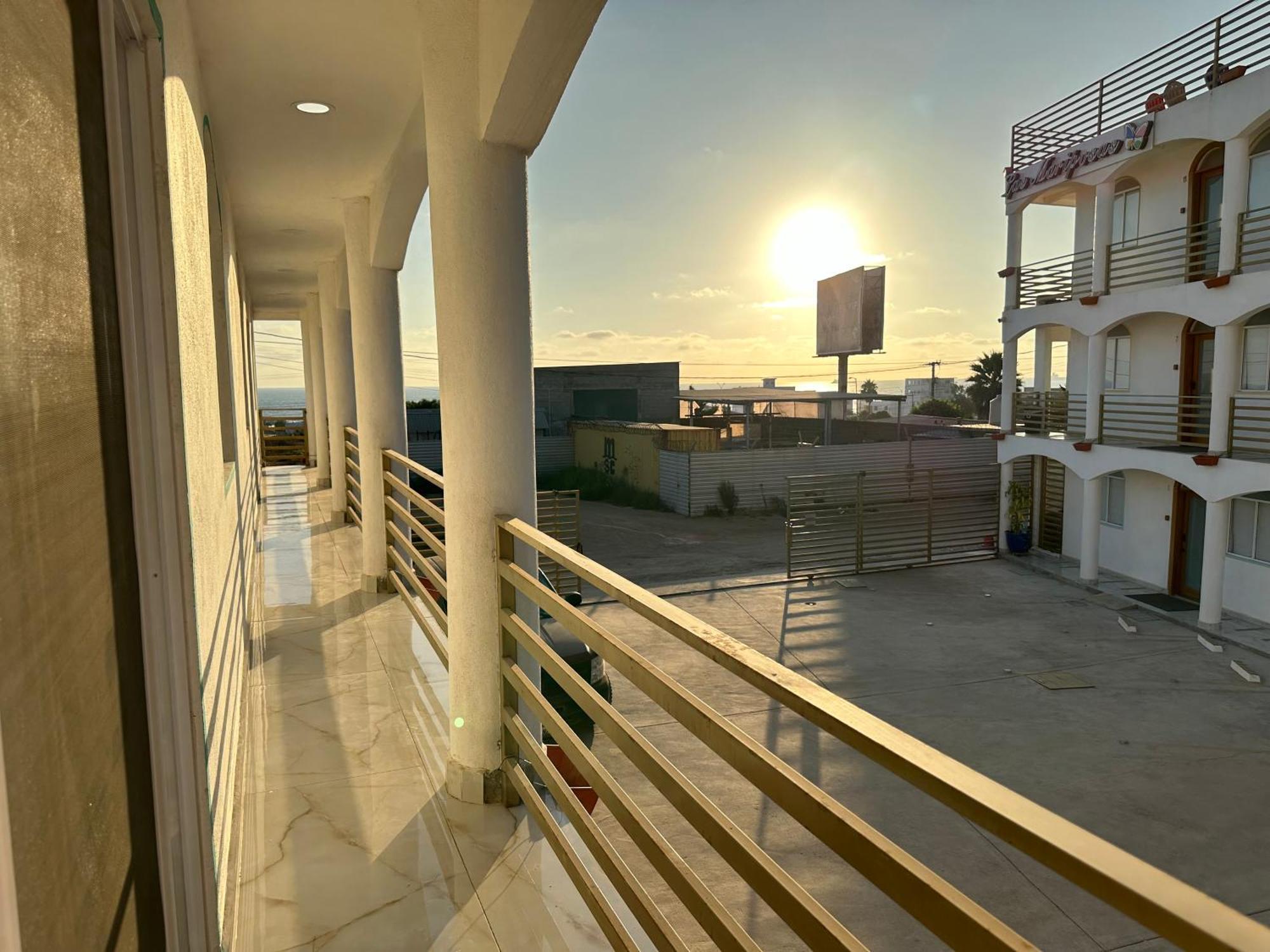 Las Mariposas Mini Suites Rosarito Exterior foto